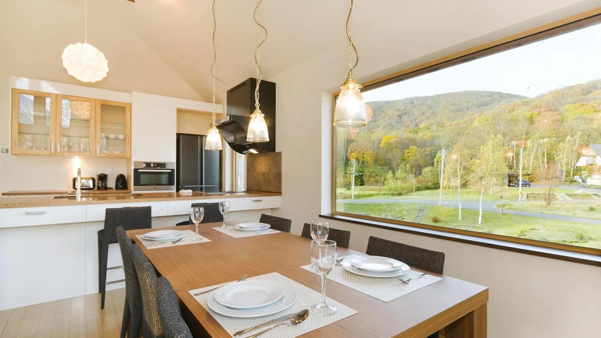 Hana & Jo Kutchan Holiday home